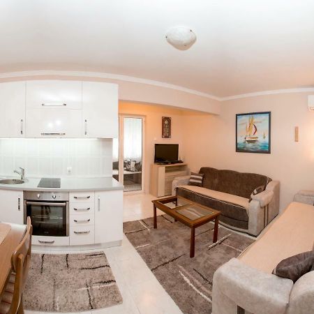 Апартаменты Valentina Apartman Петровац Экстерьер фото