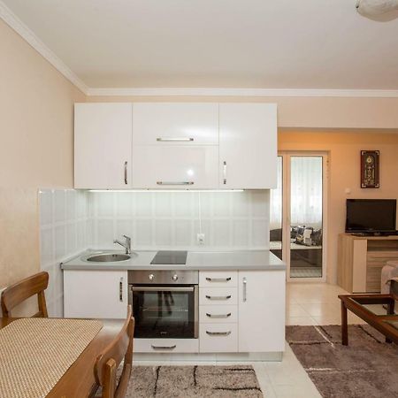Апартаменты Valentina Apartman Петровац Экстерьер фото